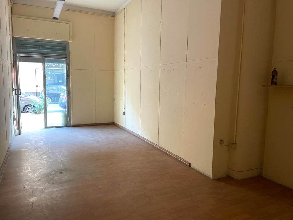NEGOZIO IN BUONE CONDIZIONI IN VENDITA IN PIENO CENTRO!!