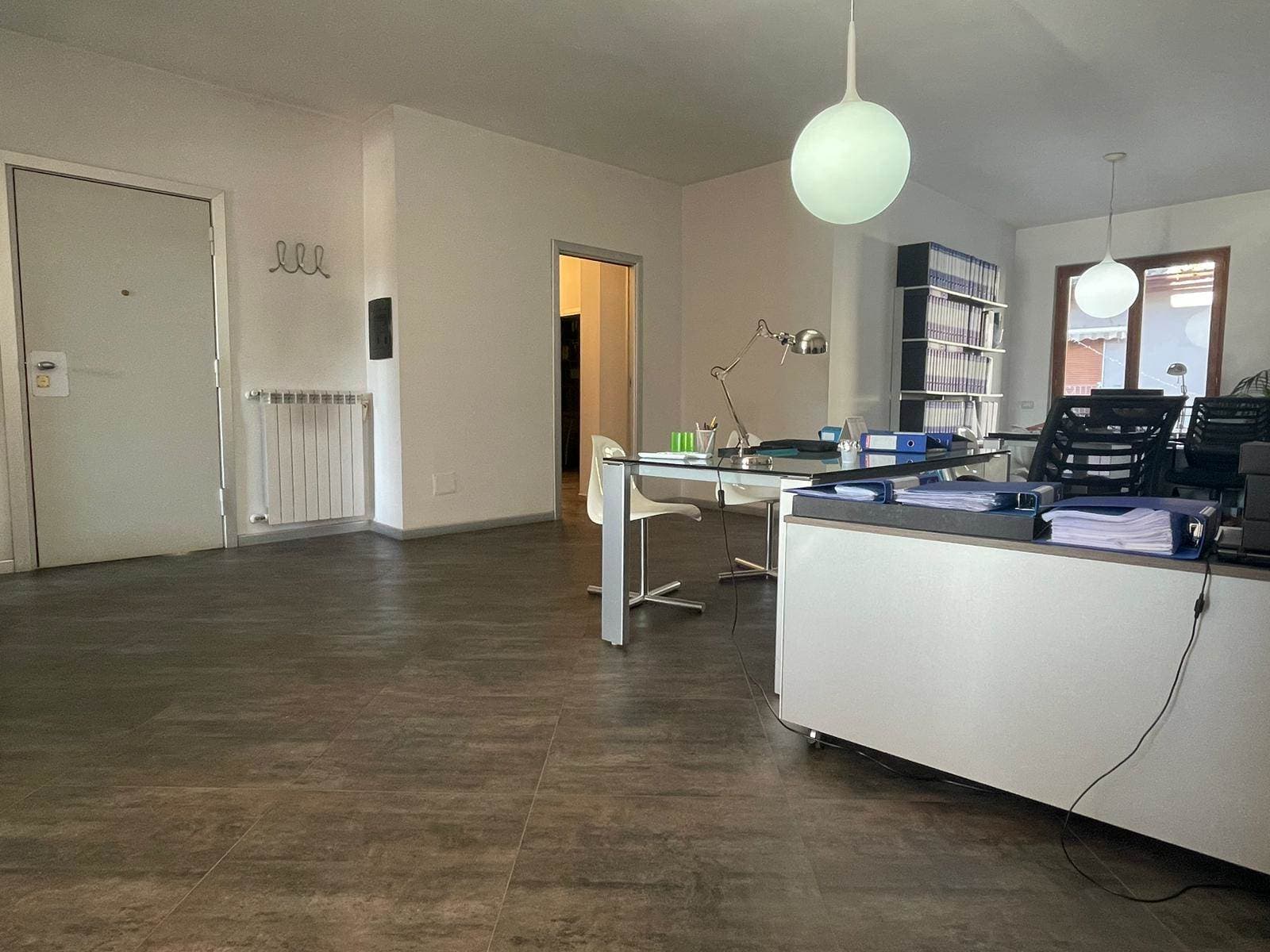 PRESTIGIOSO UFFICIO SUL CORSO DI SANTA MARIA CAPUA VETERE!!!